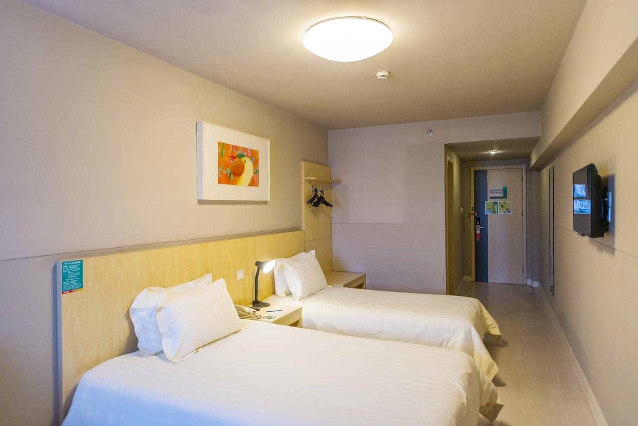 Jinjiang Inn Chengdu Chunxi Road Taiguli Hotel ภายนอก รูปภาพ
