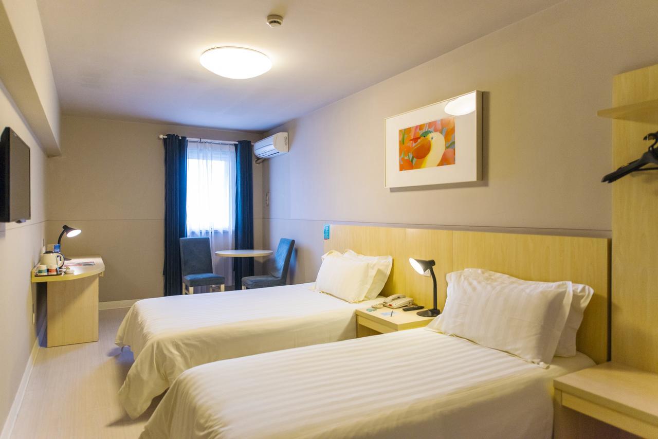 Jinjiang Inn Chengdu Chunxi Road Taiguli Hotel ภายนอก รูปภาพ
