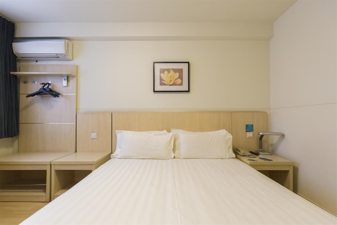 Jinjiang Inn Chengdu Chunxi Road Taiguli Hotel ภายนอก รูปภาพ