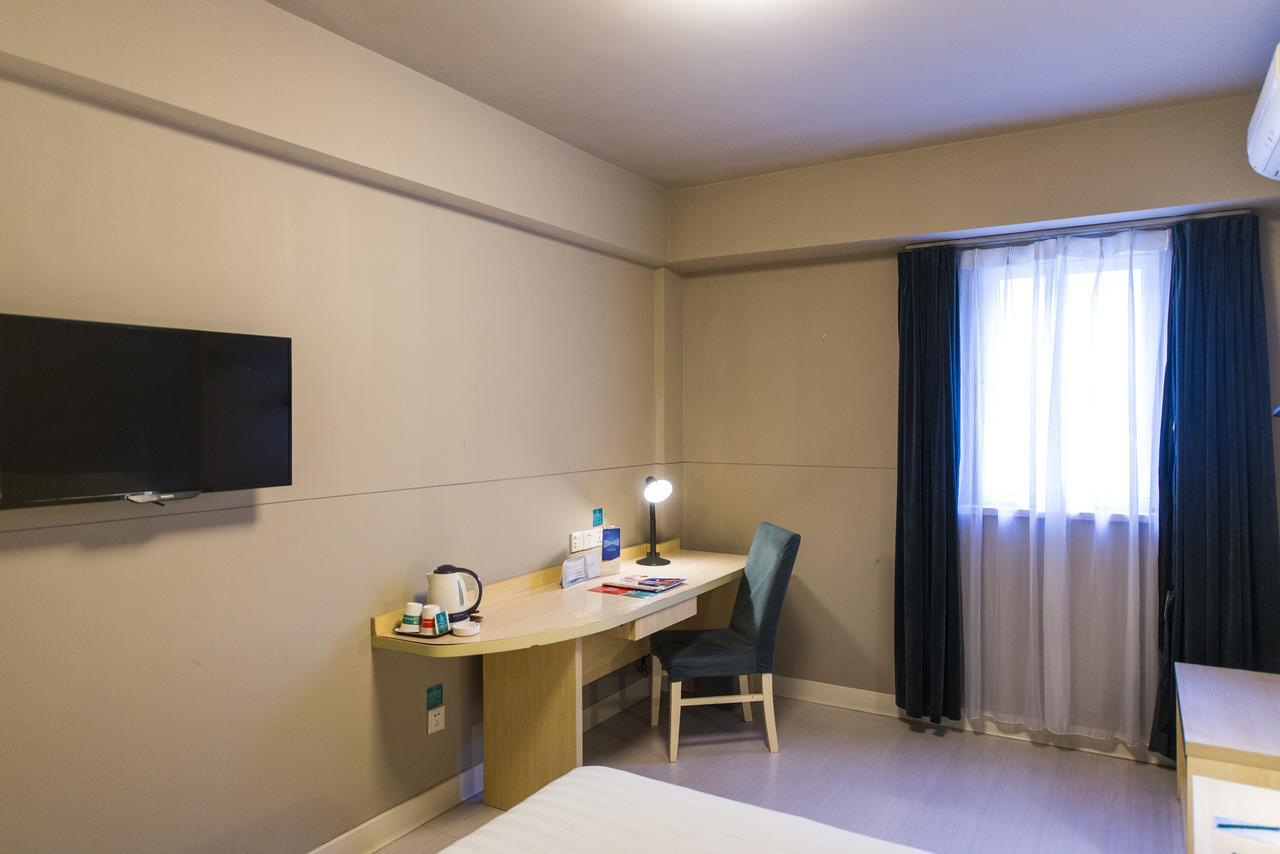 Jinjiang Inn Chengdu Chunxi Road Taiguli Hotel ภายนอก รูปภาพ