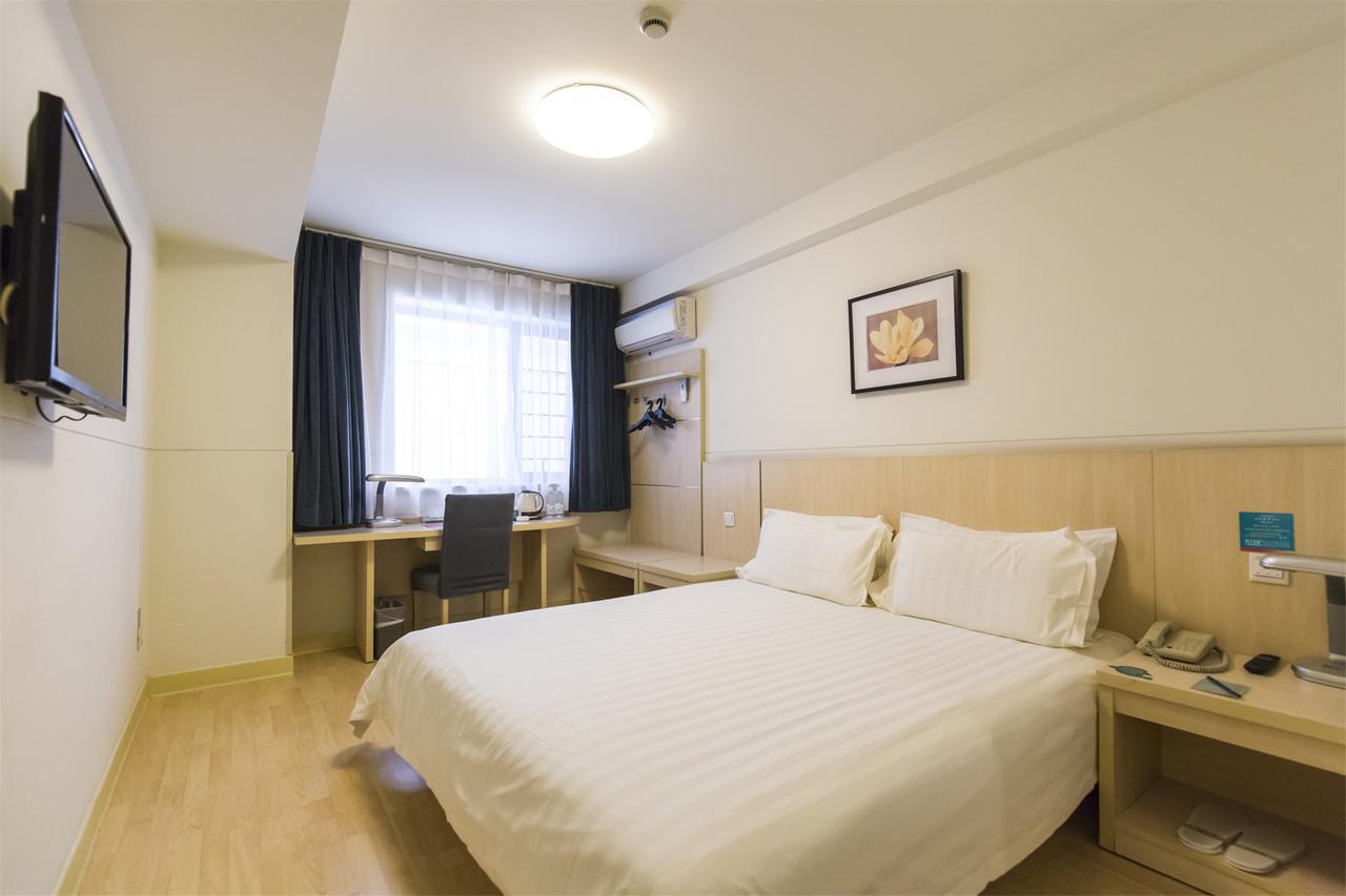 Jinjiang Inn Chengdu Chunxi Road Taiguli Hotel ภายนอก รูปภาพ