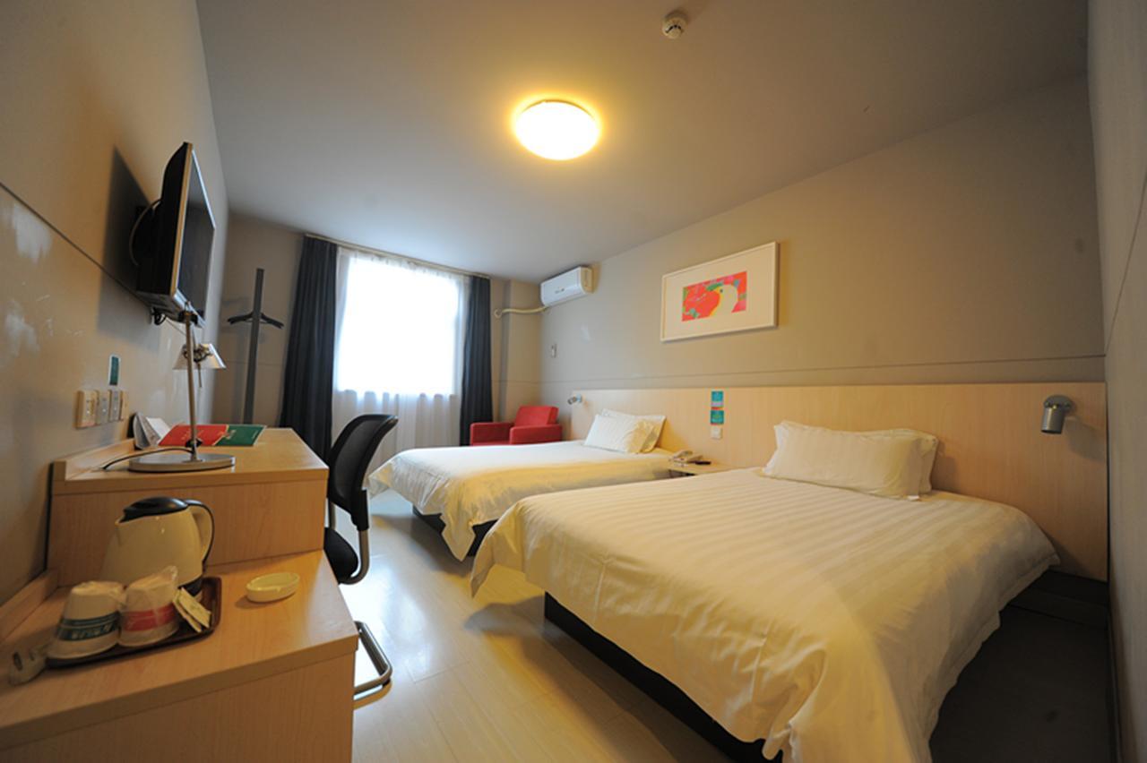 Jinjiang Inn Chengdu Chunxi Road Taiguli Hotel ภายนอก รูปภาพ